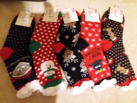 Ponožky, veľkosti 35-38 a 39-42  cena 5,00 €